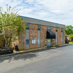 brick building  at the Oakley apartment homes in Tuscaloosa, AL 3
