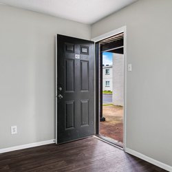 wood floor apartment entrance at the Oakley apartment homes in Tuscaloosa, AL